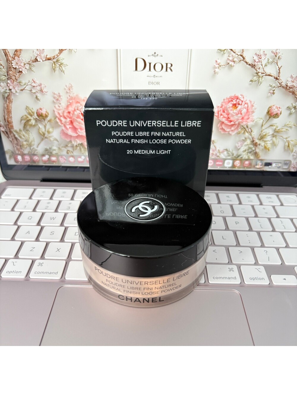 Chanel Loose Powder shade 20 Medium Light